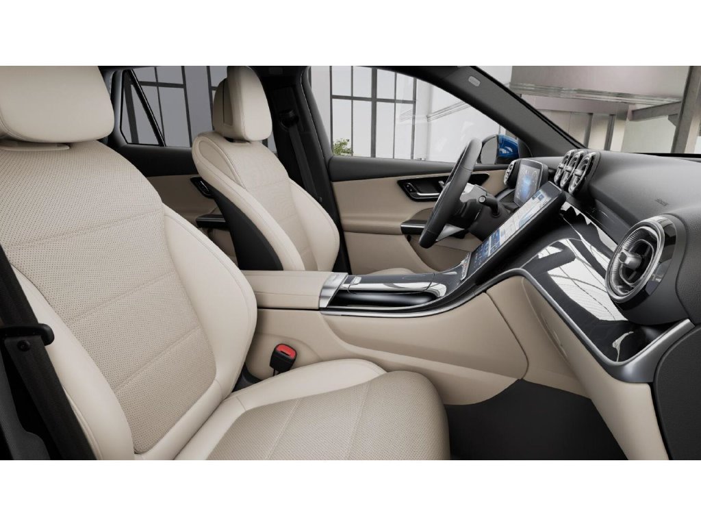 New 2027 Mercedes-Benz GLC 300 4MATIC image 4