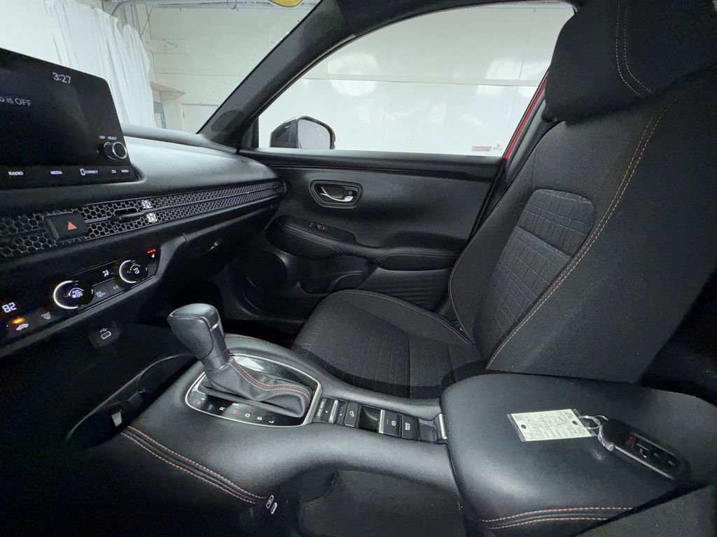 Used 2024 Honda HR-V Sport image 21