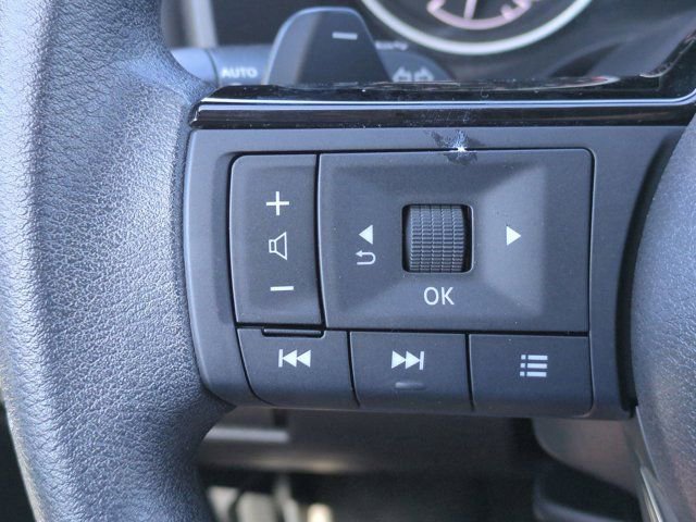 Used 2023 Nissan Rogue SV AWD/4WD image 24