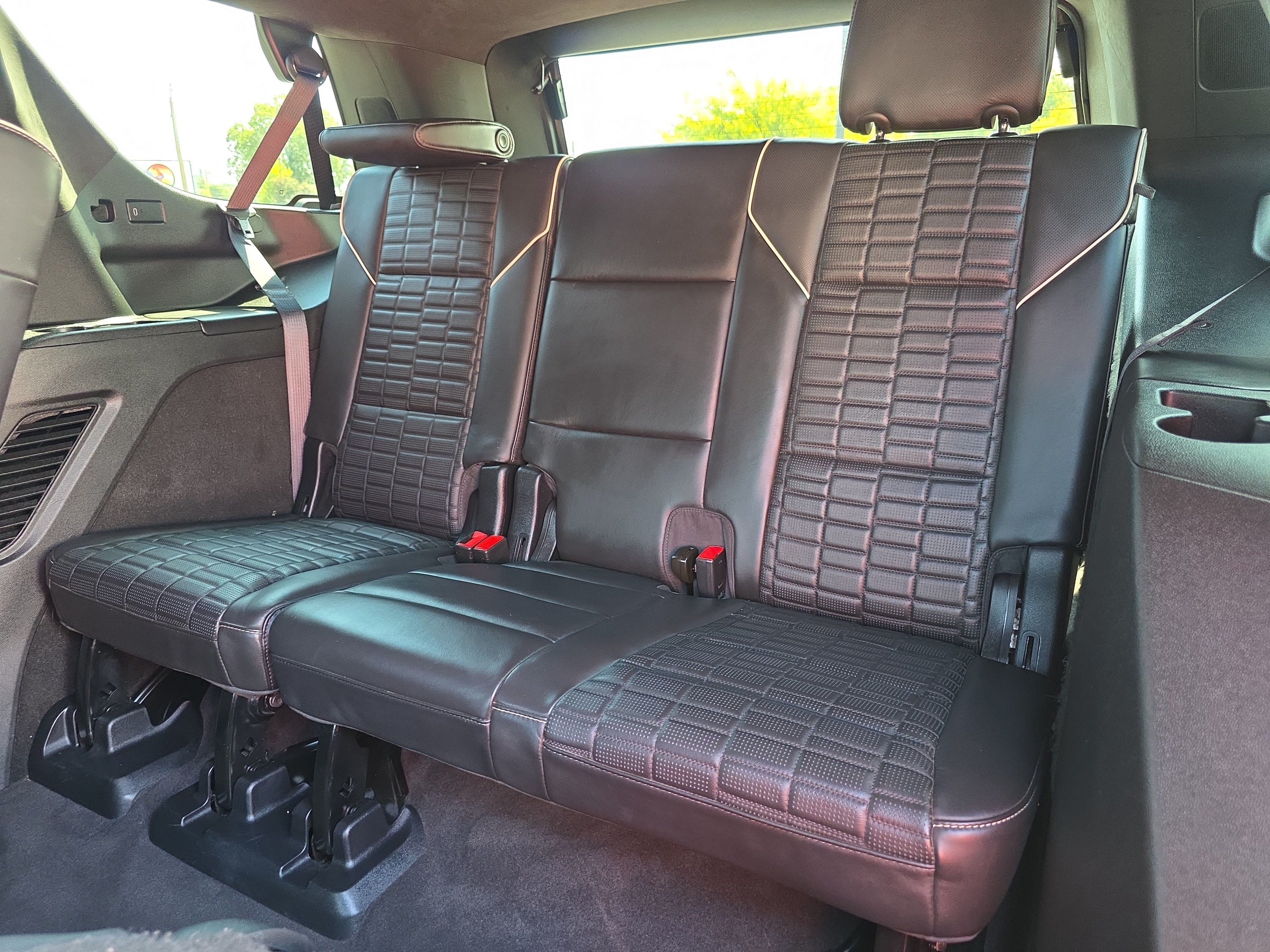 Used 2024 Cadillac Escalade Sport Platinum AWD/4WD image 12