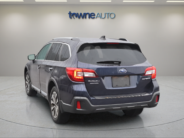 Used 2018 Subaru Outback 2.5i Touring AWD/4WD image 6