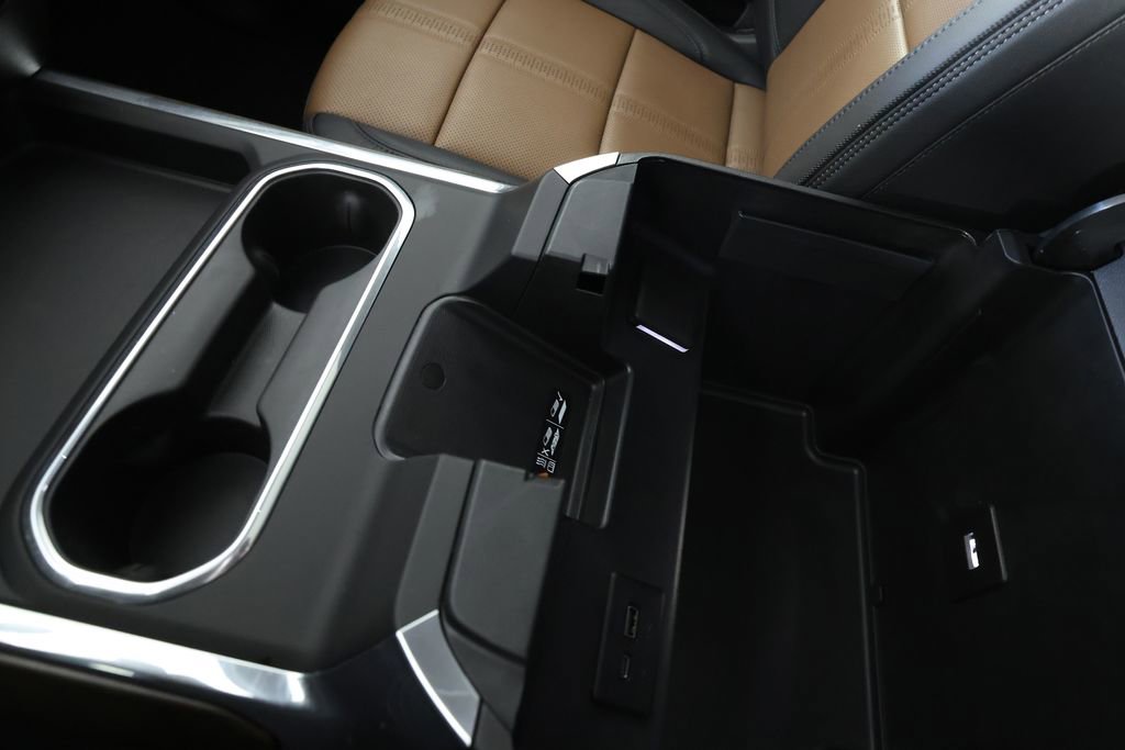 Used 2025 Chevrolet Silverado 2500 High Country w/ High Country Premium Package AWD/4WD image 41