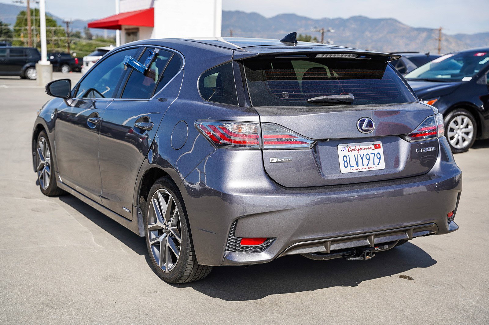 Used 2015 Lexus CT 200h w/ Navigation Package image 9