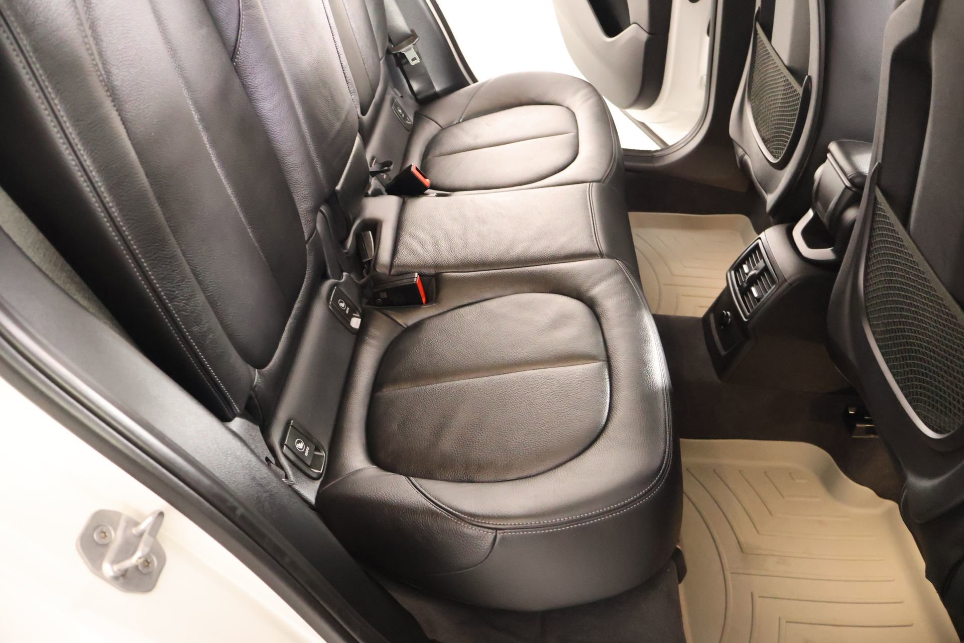 Used 2018 BMW X1 xDrive28i w/ Convenience Package image 15