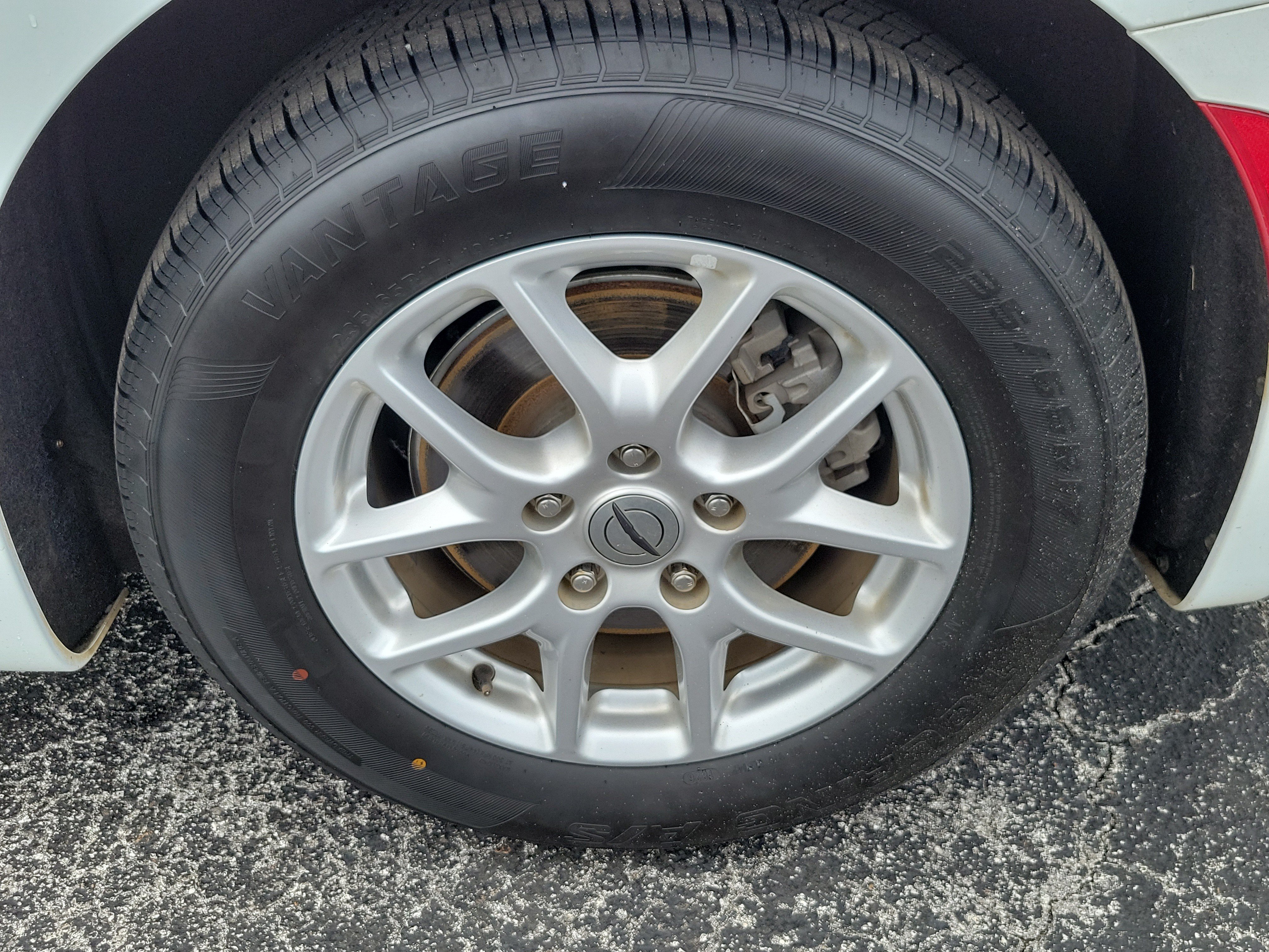 Used 2023 Chrysler Pacifica Touring-L FWD image 7