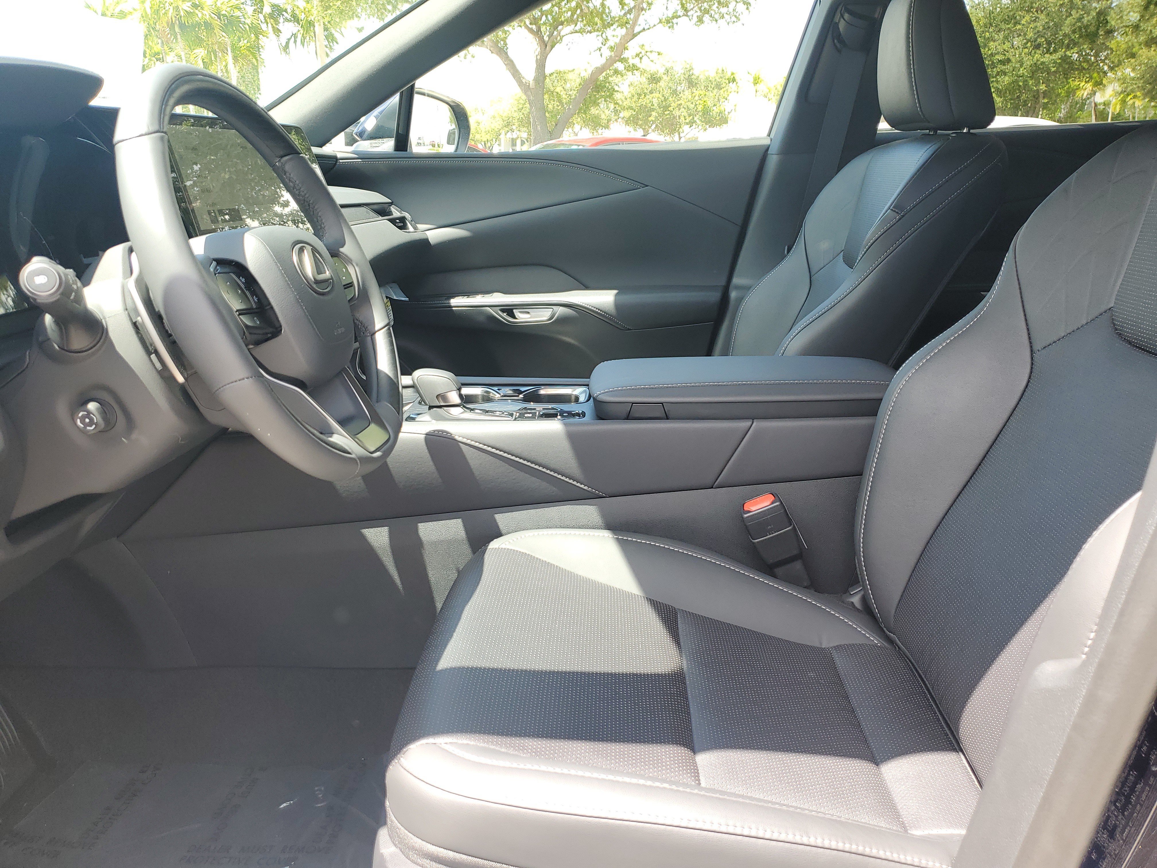 Used 2024 Lexus RX 350 Premium Plus w/ Convenience Package FWD image 19
