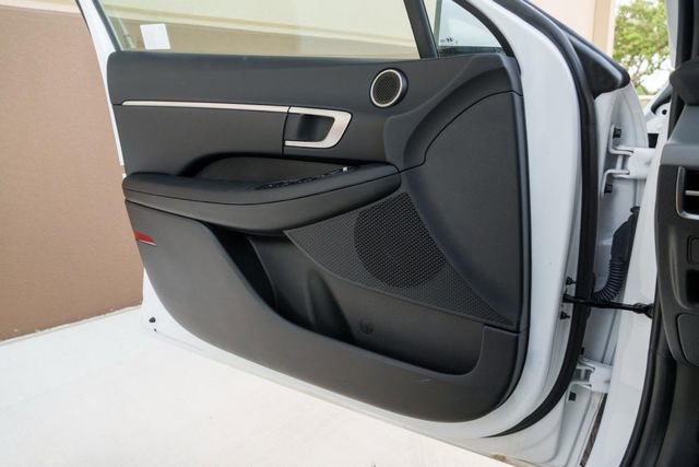 New 2025 Hyundai Sonata SEL image 16