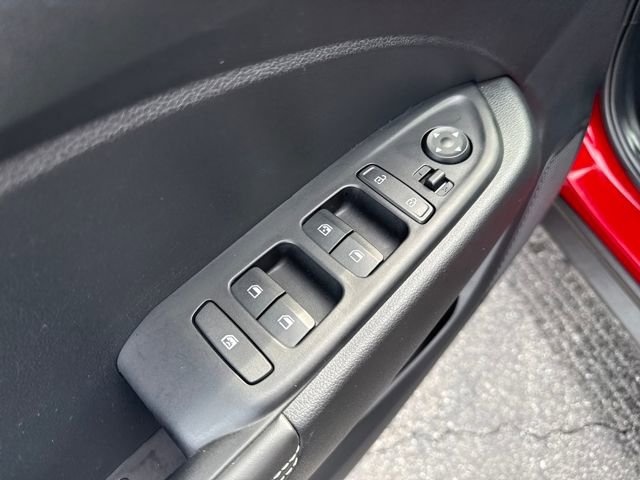 Certified 2025 Hyundai Venue Limited image 10