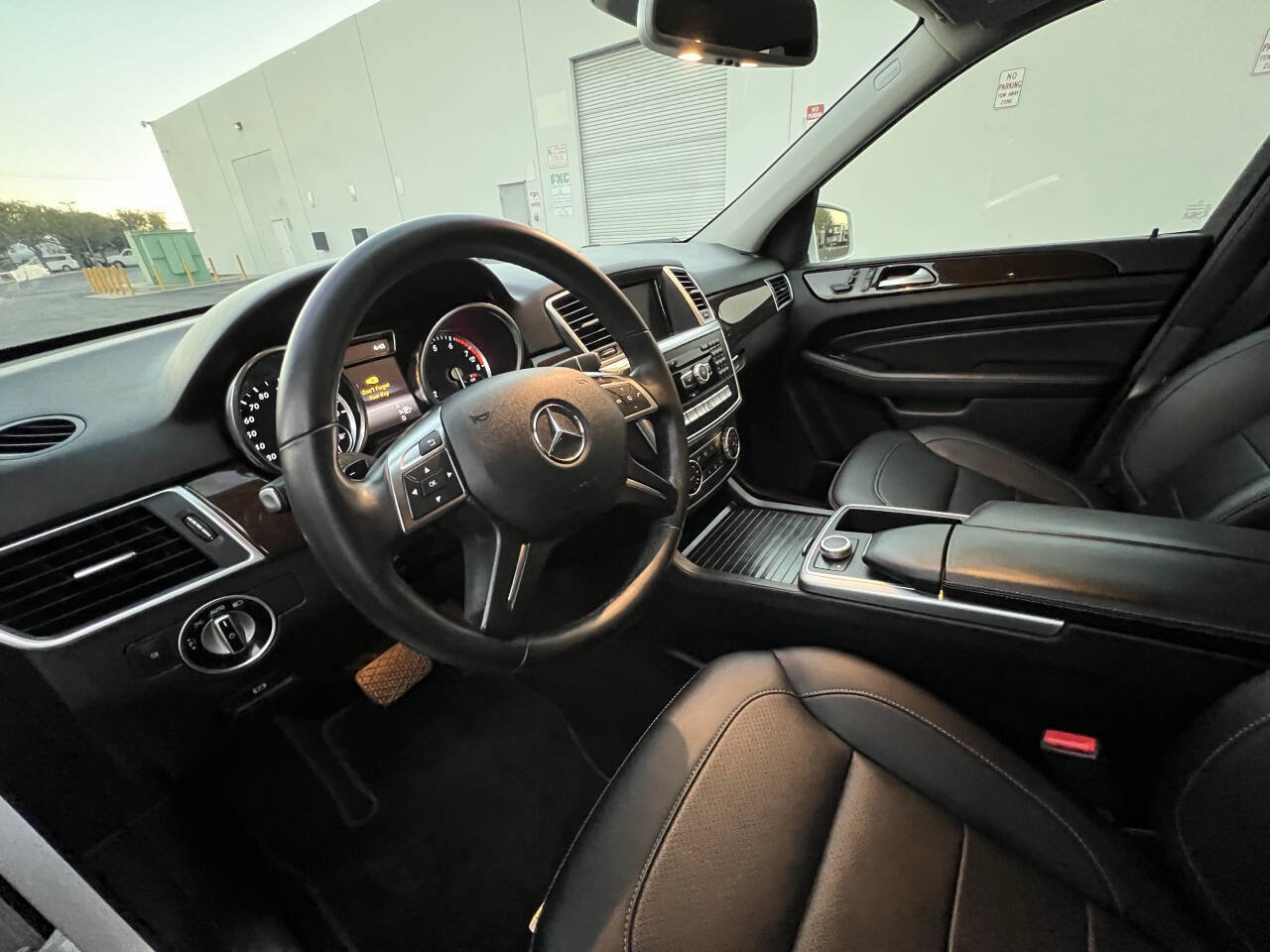 Used 2015 Mercedes-Benz ML 350 2WD w/ Premium 1 Package image 16