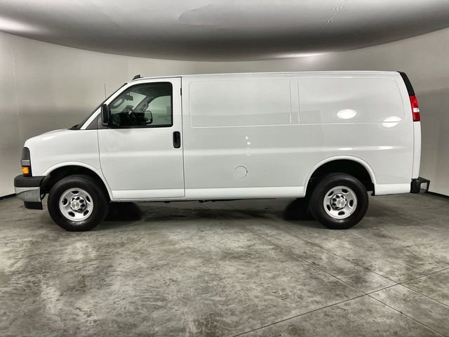 Used 2024 Chevrolet Express 2500 w/ Driver Convenience Package image 5