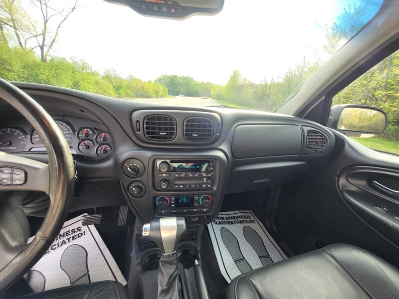 Used 2008 Chevrolet TrailBlazer LT AWD/4WD image 14