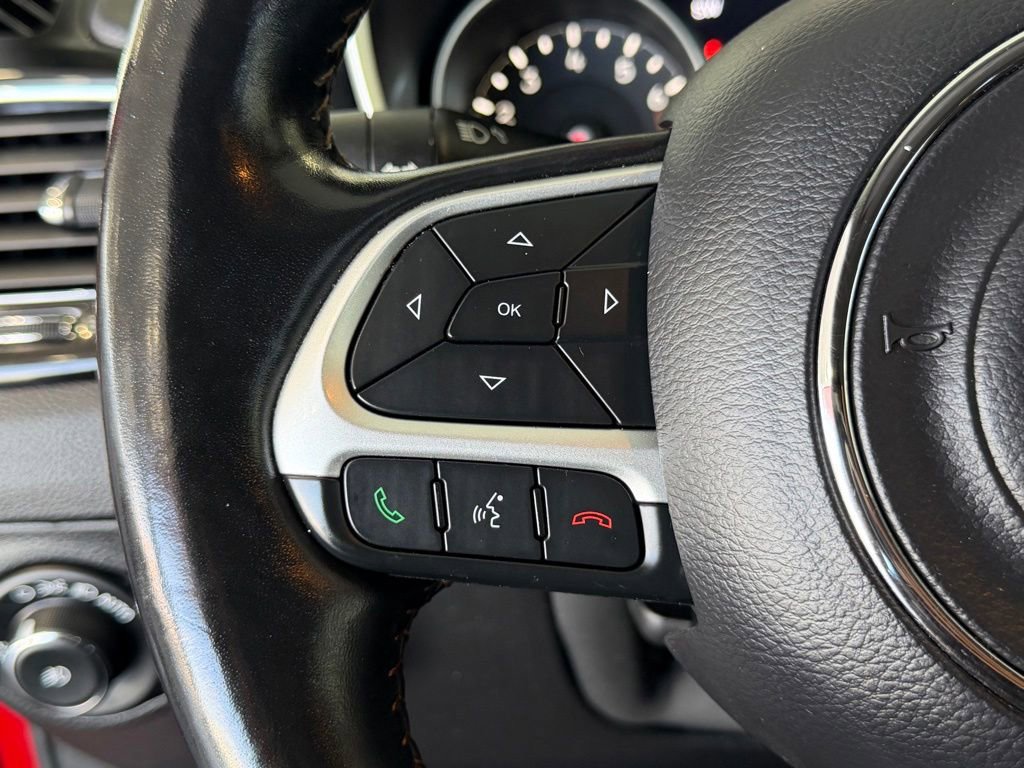 Used 2020 Jeep Compass Limited w/ Rear Convenience Group AWD/4WD image 24