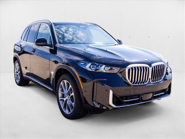 New 2026 BMW X5 xDrive40i w/ Premium Package image 3