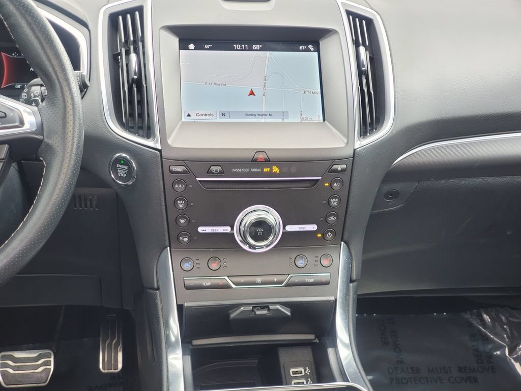 Used 2019 Ford Edge ST w/ Equipment Group 401A AWD/4WD image 28