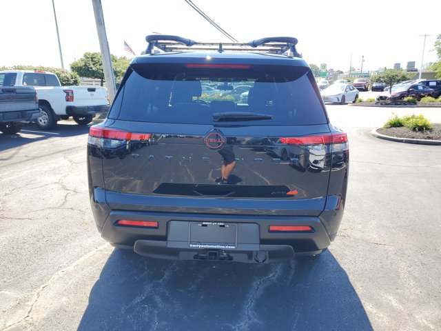 New 2026 Nissan Pathfinder Rock Creek AWD/4WD image 6