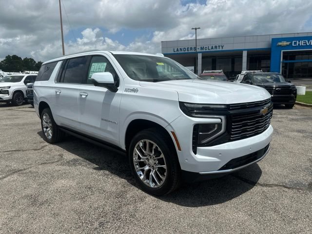 New 2026 Chevrolet Suburban High Country AWD/4WD image 1