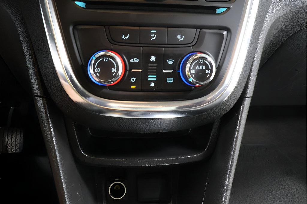 Used 2016 Buick Encore Convenience AWD/4WD image 10
