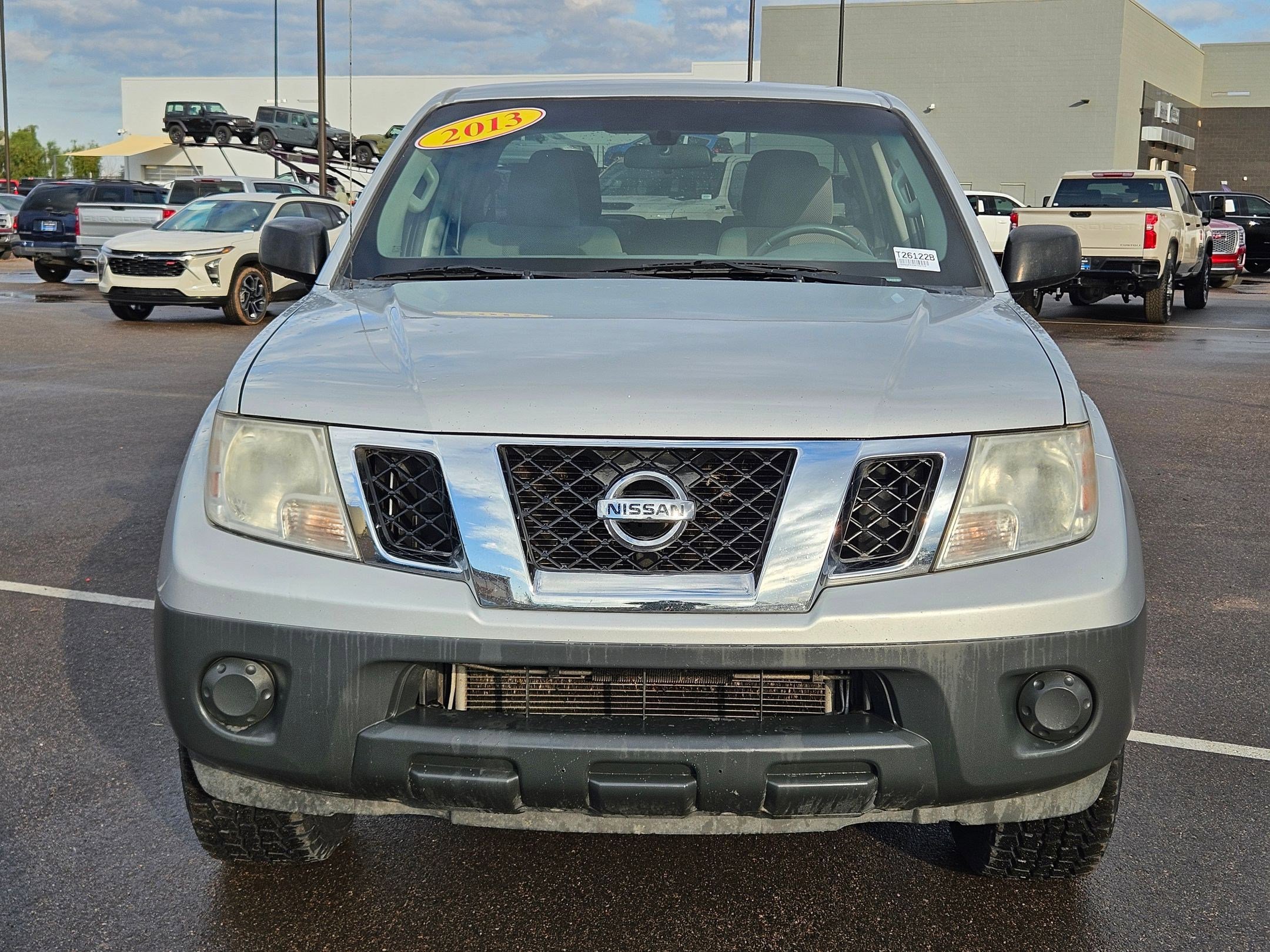 Used 2013 Nissan Frontier S image 8