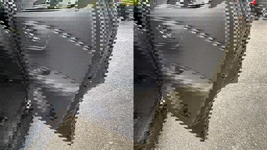 Certified 2022 Chevrolet Blazer Premier w/ Enhanced Convenience Package image 18