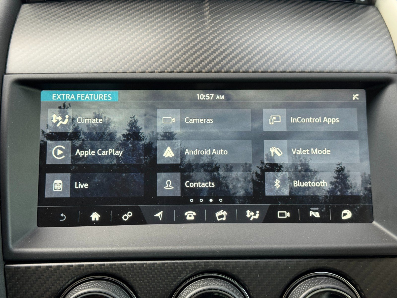Used 2019 Jaguar F-TYPE R-Dynamic RWD image 28