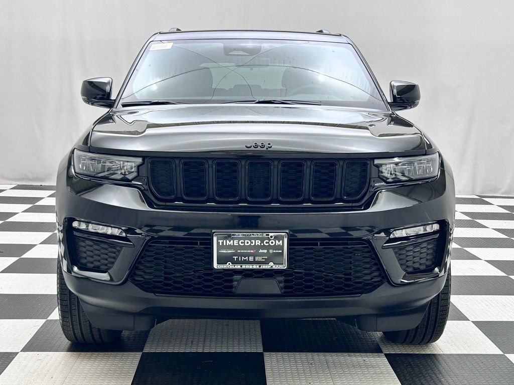 New 2025 Jeep Grand Cherokee Limited w/ Black Appearance Package AWD/4WD image 3