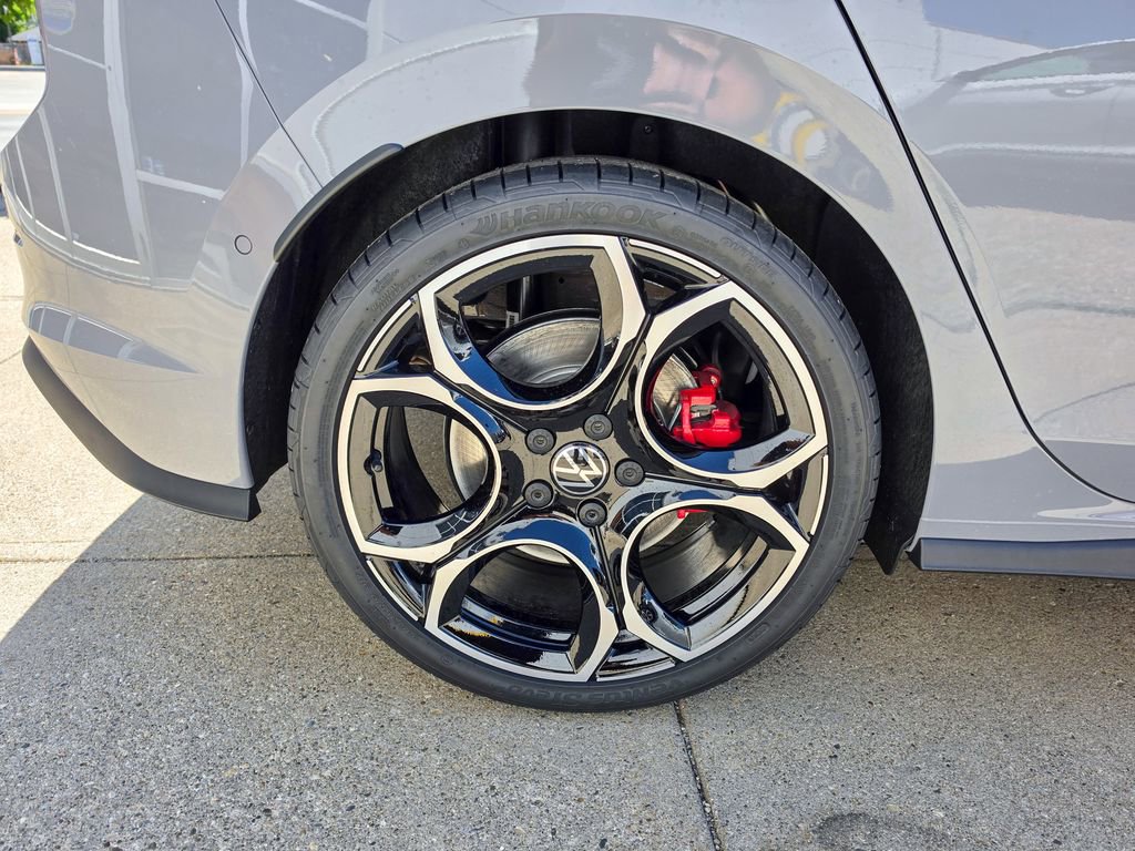 New 2026 Volkswagen GTI Autobahn FWD image 9