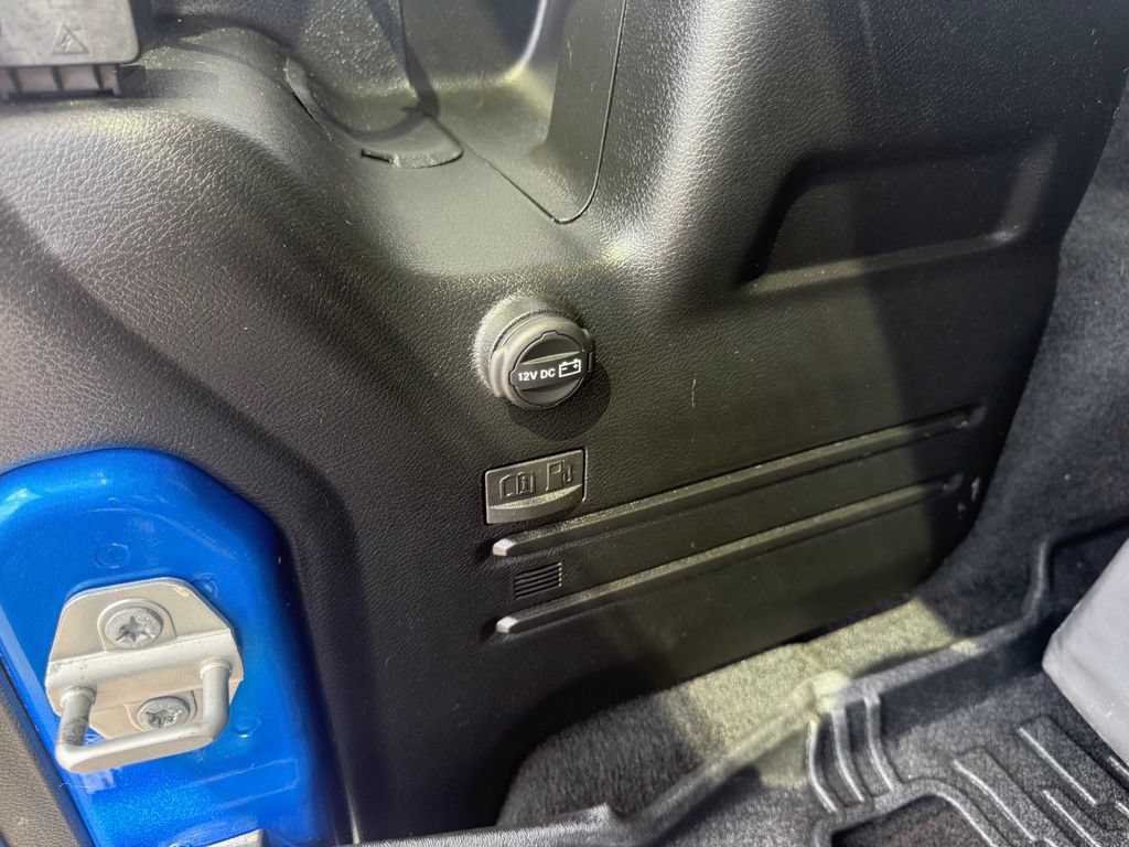 Used 2023 Jeep Wrangler Unlimited w/ Cold Weather Group AWD/4WD image 53