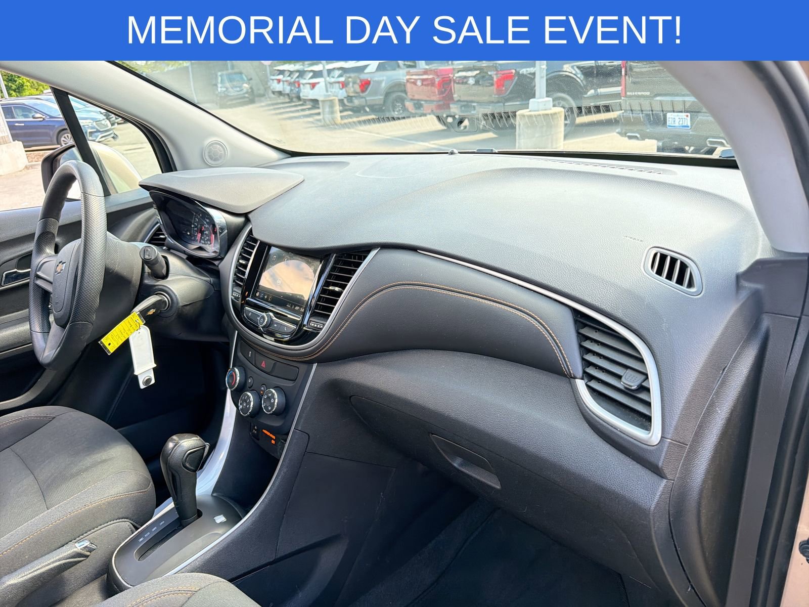 Used 2019 Chevrolet Trax LS FWD image 18