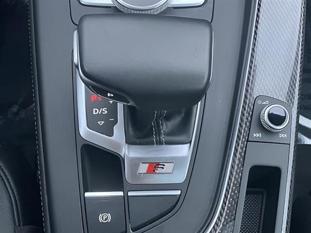 Used 2019 Audi S4 Prestige w/ Prestige Package image 14