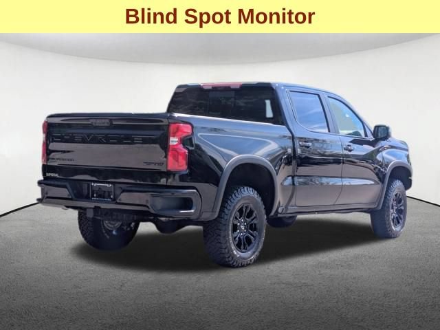 Used 2024 Chevrolet Silverado 1500 ZR2 w/ Technology Package AWD/4WD image 5