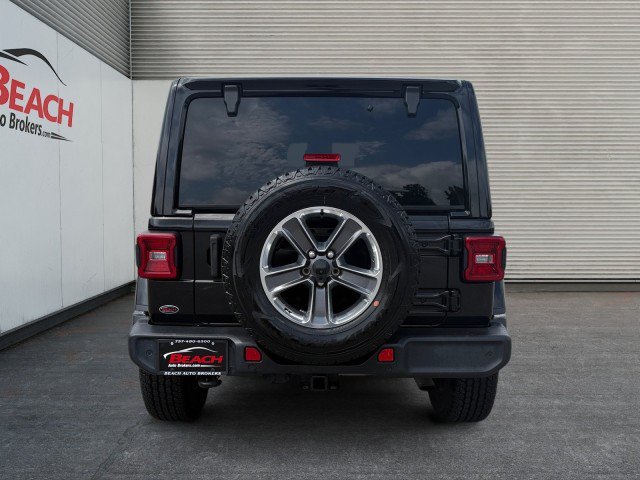 Used 2021 Jeep Wrangler Unlimited Sahara AWD/4WD image 14