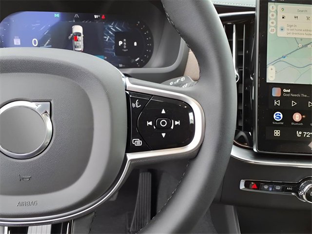 New 2026 Volvo XC90 B6 Plus w/ Protection Package Premier image 15