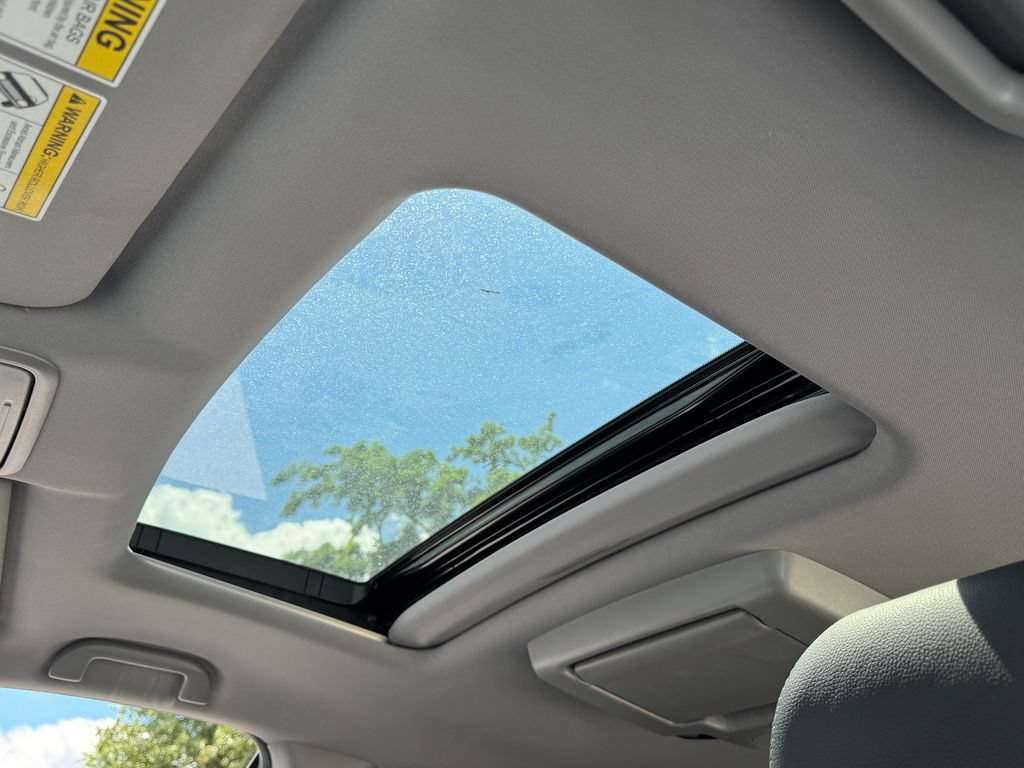 Used 2019 Honda Pilot Touring image 17