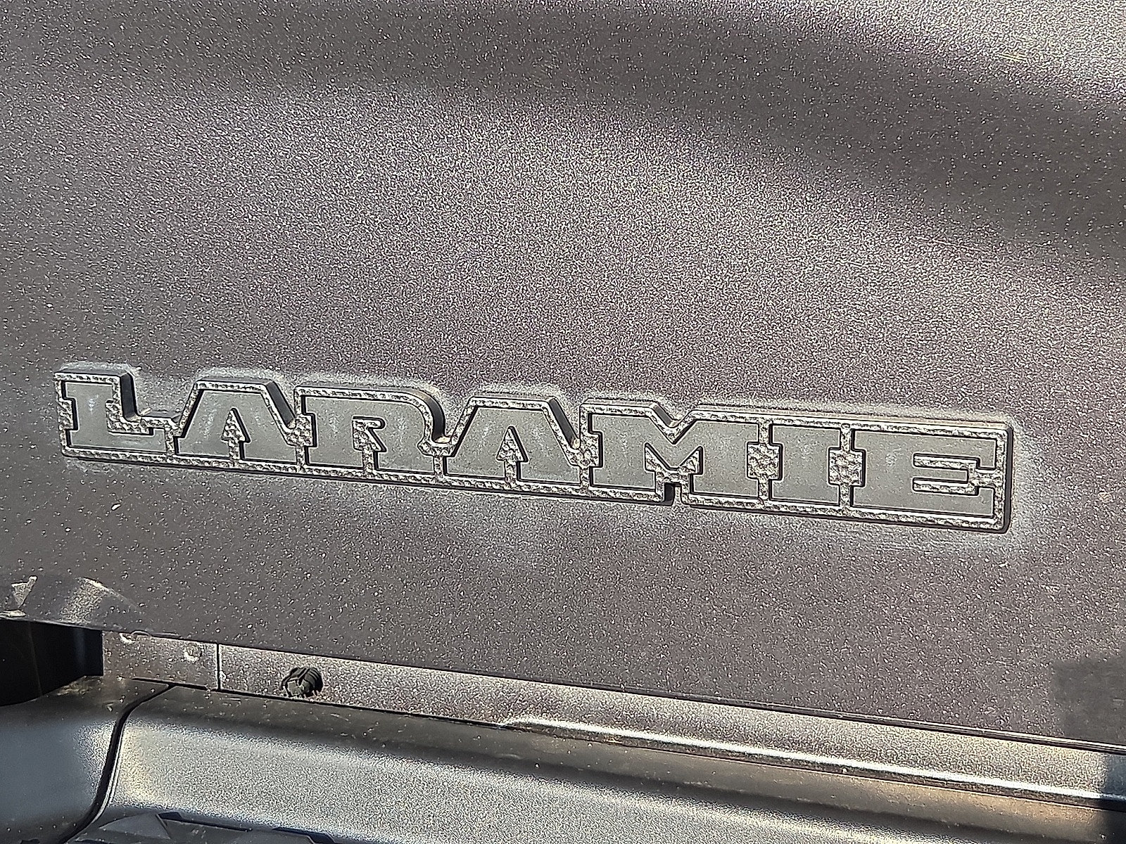 Used 2025 RAM 3500 Laramie AWD/4WD image 9