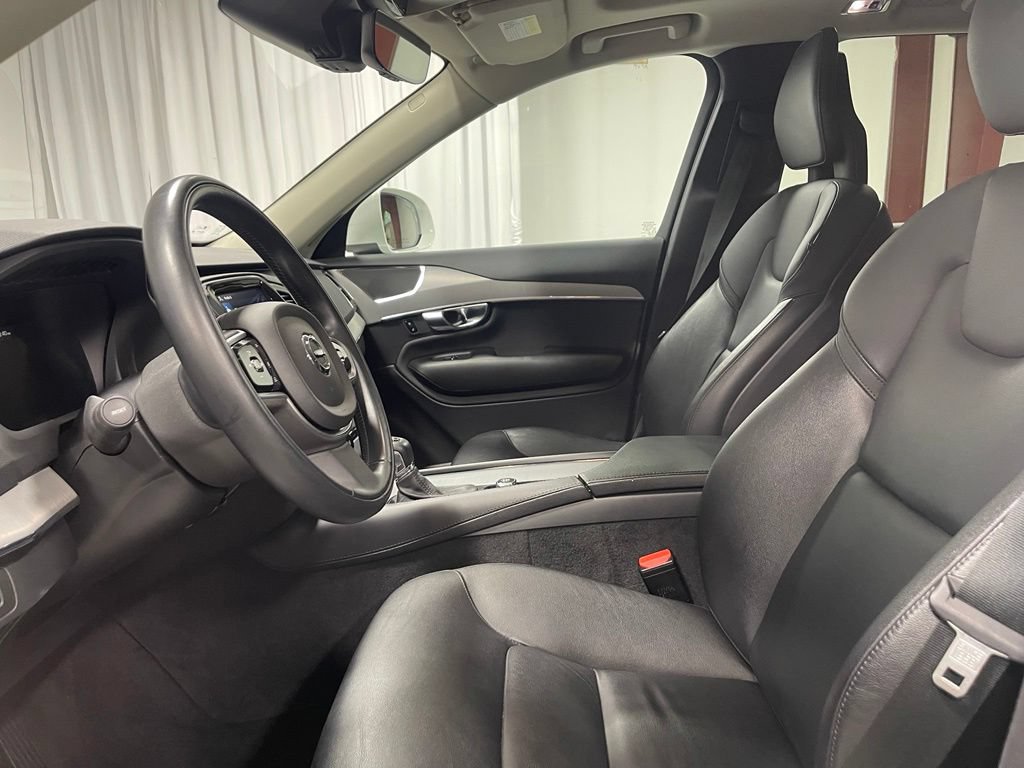 Used 2021 Volvo XC90 T5 Momentum AWD/4WD image 20