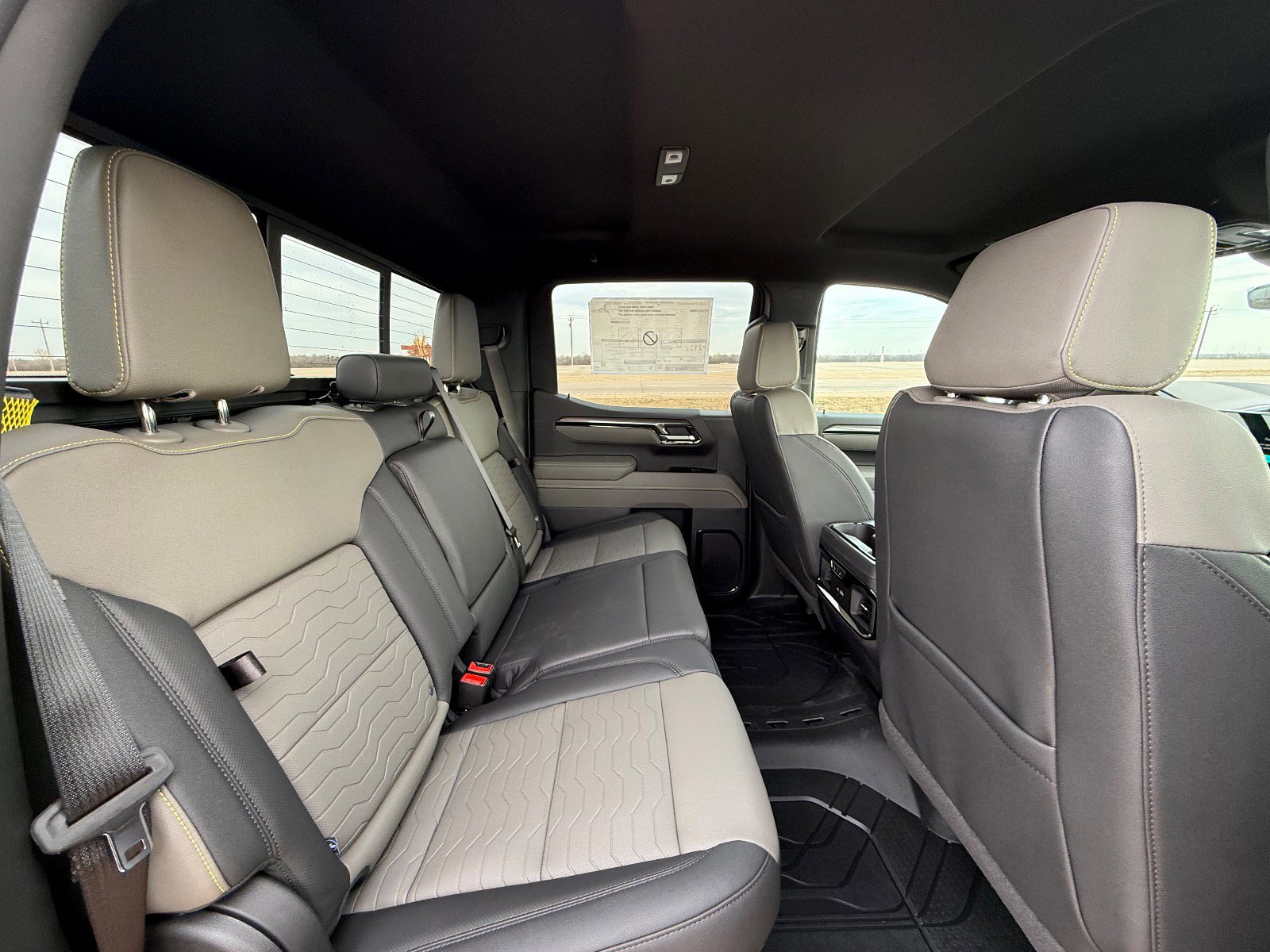 New 2026 Chevrolet Silverado 1500 ZR2 w/ Dark Appearance Package image 16