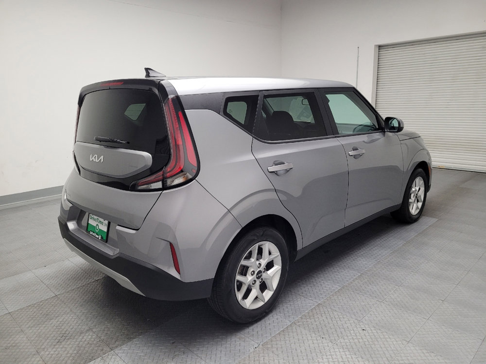 Used 2023 Kia Soul LX w/ Option Group 015 image 9