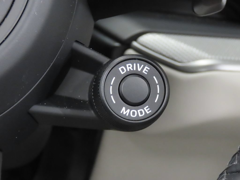Certified 2026 Porsche Cayenne S AWD/4WD image 23