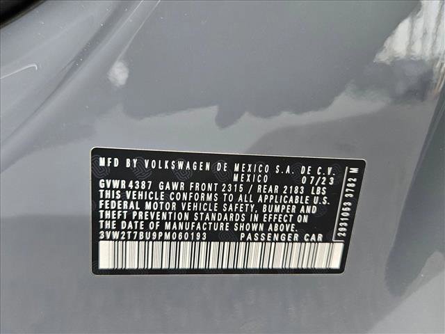 Used 2023 Volkswagen Jetta GLI Autobahn image 24