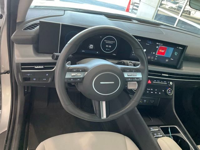 Used 2025 Hyundai Sonata SEL FWD image 7