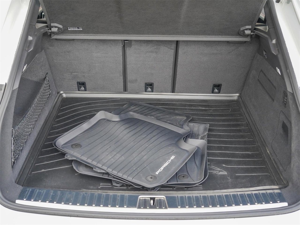 Certified 2023 Porsche Cayenne GTS image 36