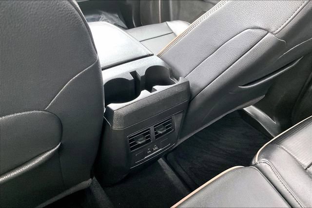 Used 2025 GMC Canyon Denali image 23