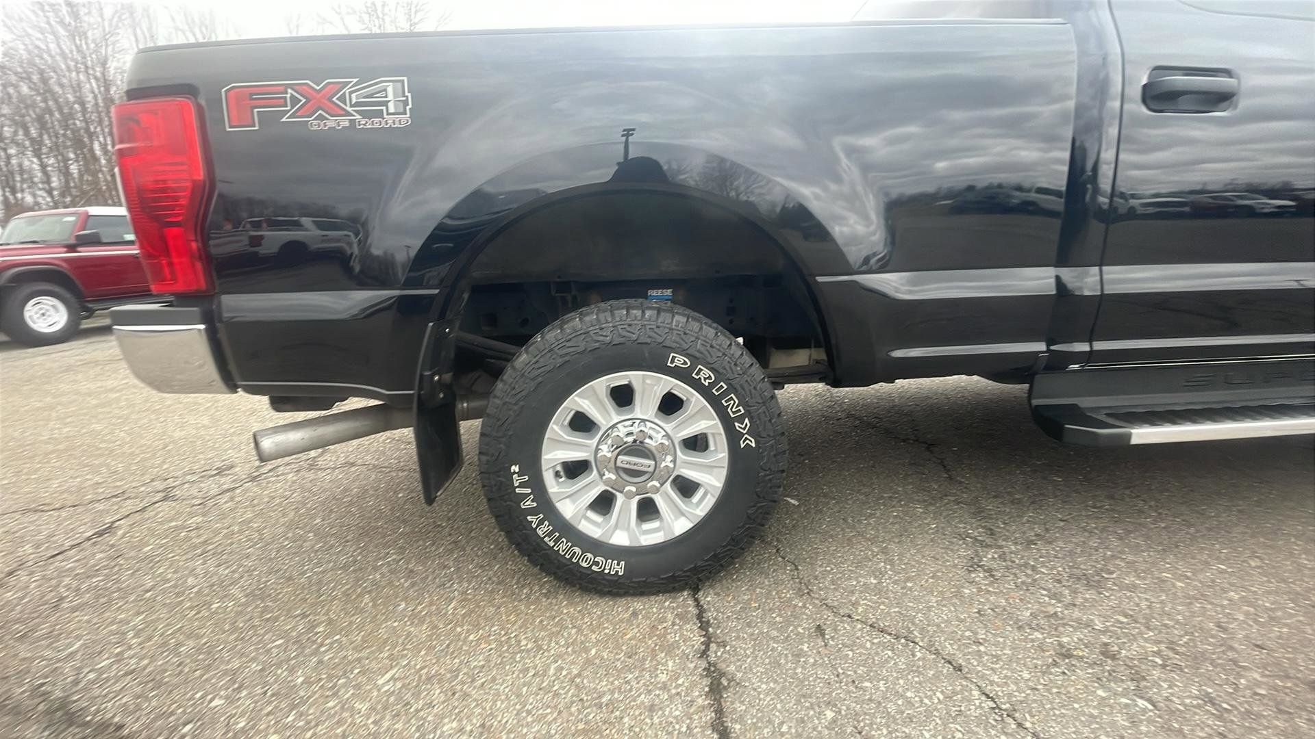 Used 2022 Ford F250 XL w/ STX Appearance Package image 23