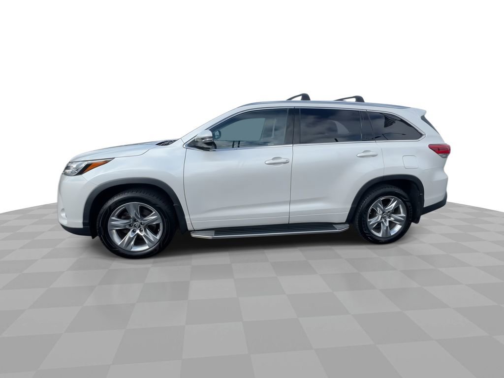 Used 2017 Toyota Highlander Limited image 4