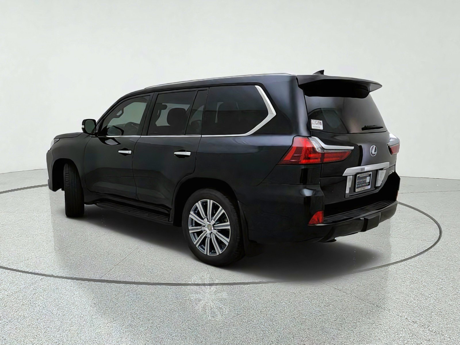Used 2016 Lexus LX 570 4WD w/ Luxury Package image 12