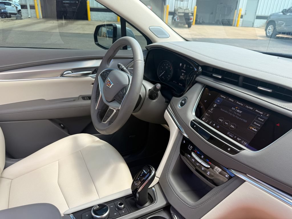 Certified 2026 Cadillac XT5 Premium Luxury FWD image 14