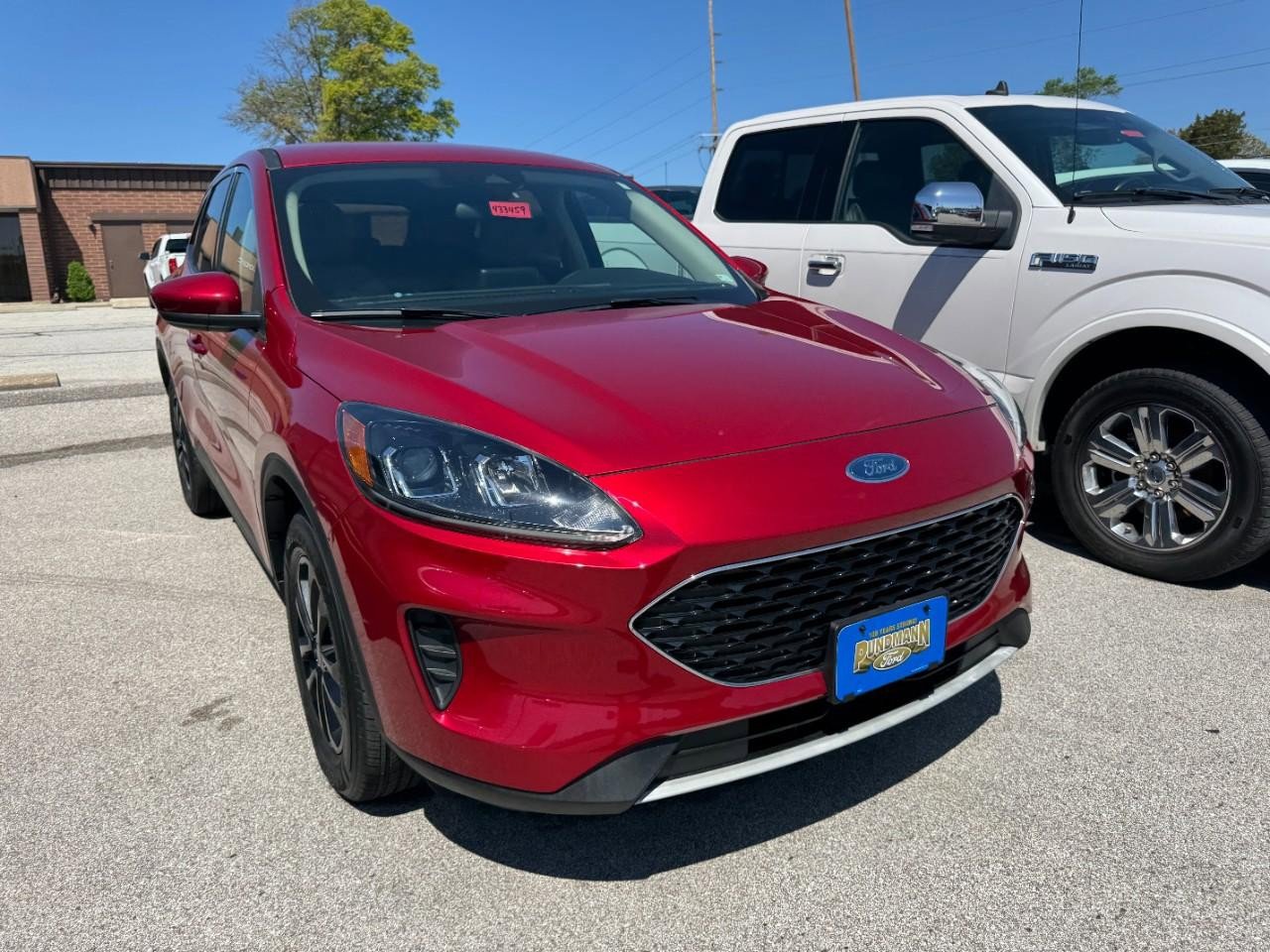 Used 2020 Ford Escape SE image 8