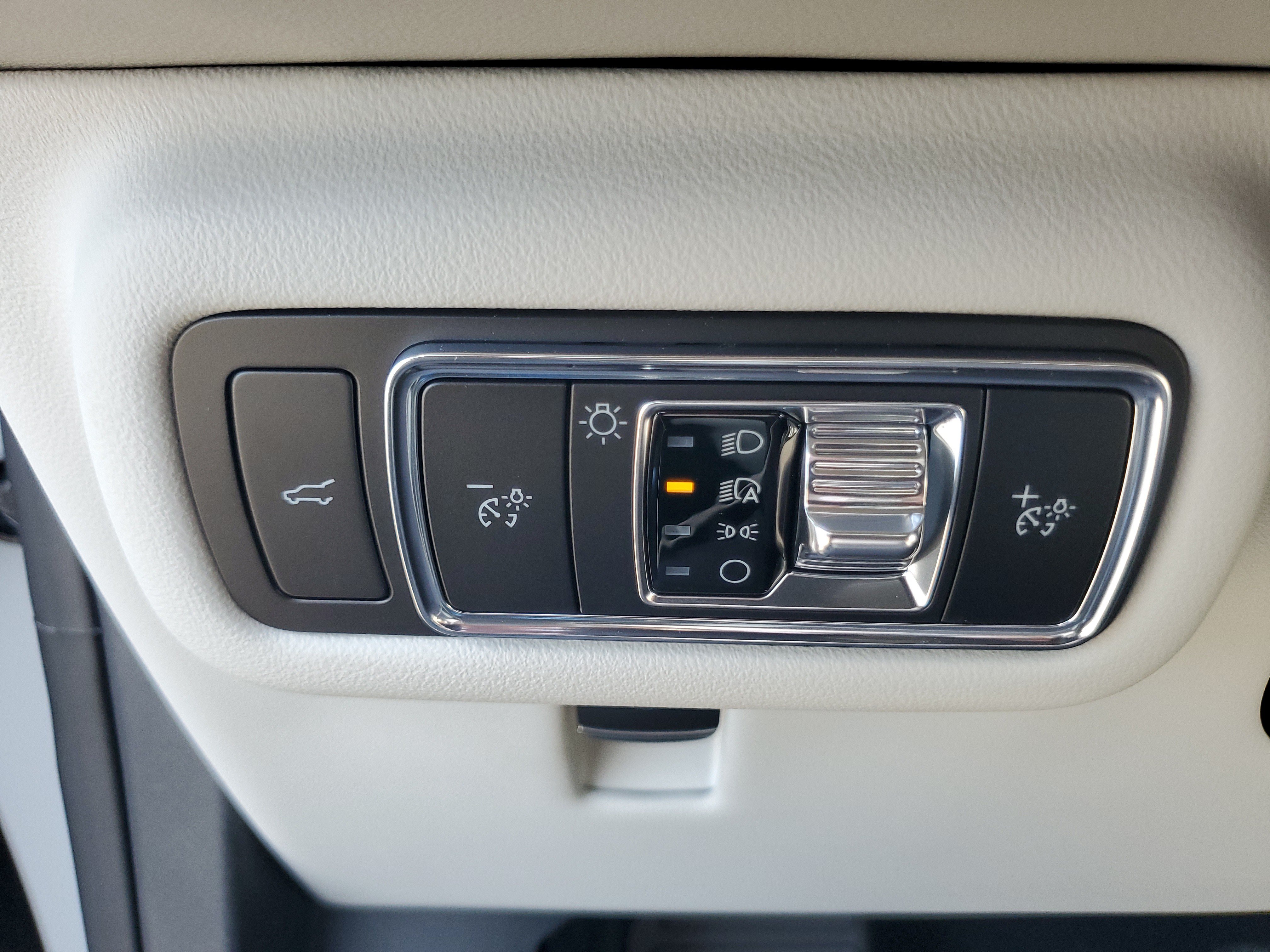 New 2026 Lincoln Nautilus Premier w/ Equipment Group 102A AWD/4WD image 14