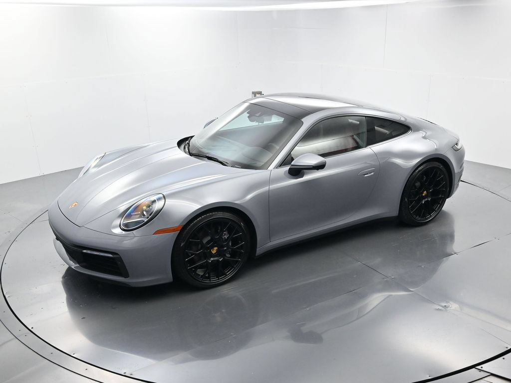 Certified 2024 Porsche 911 Carrera RWD image 32