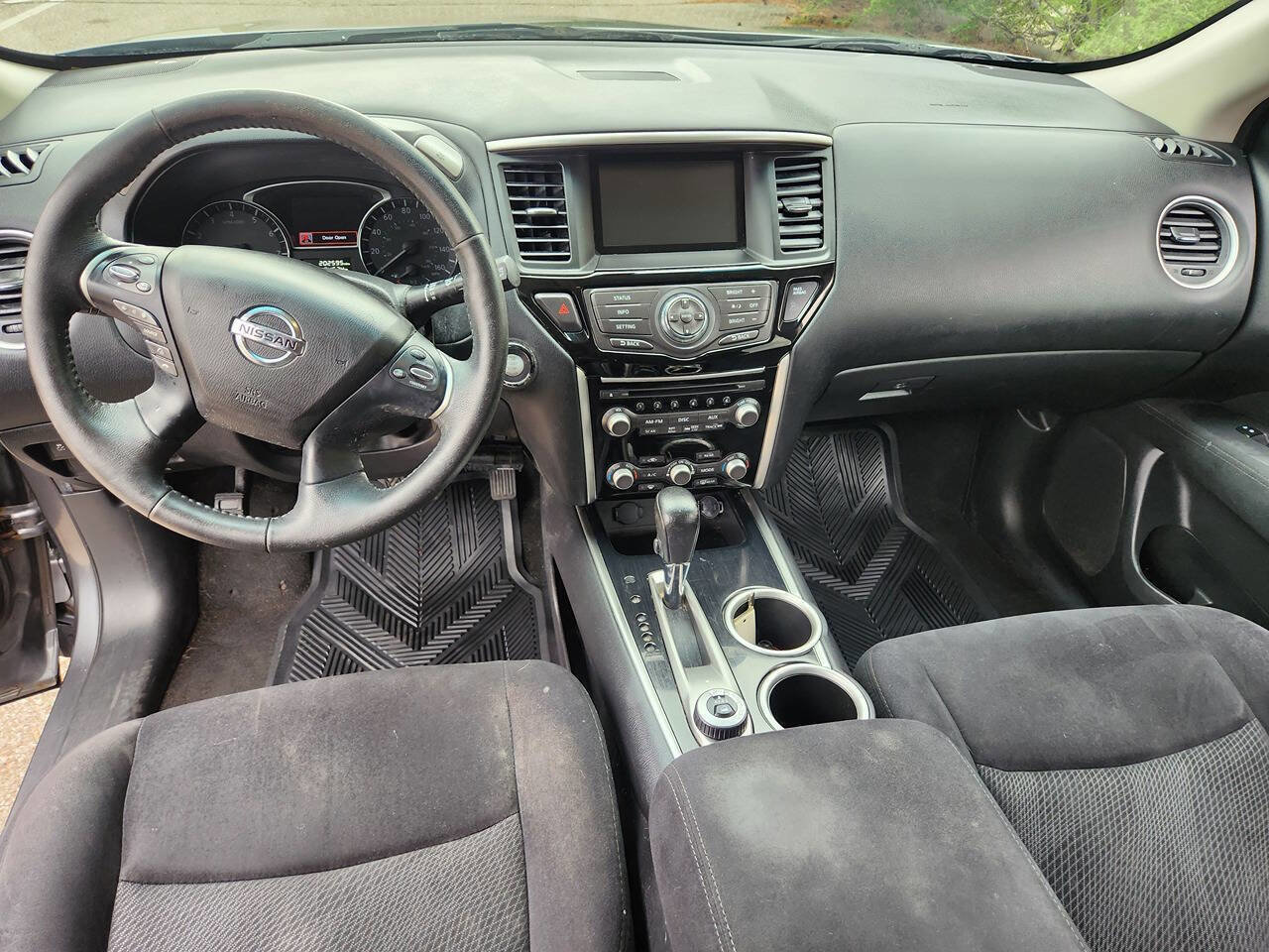 Used 2015 Nissan Pathfinder SV AWD/4WD image 7